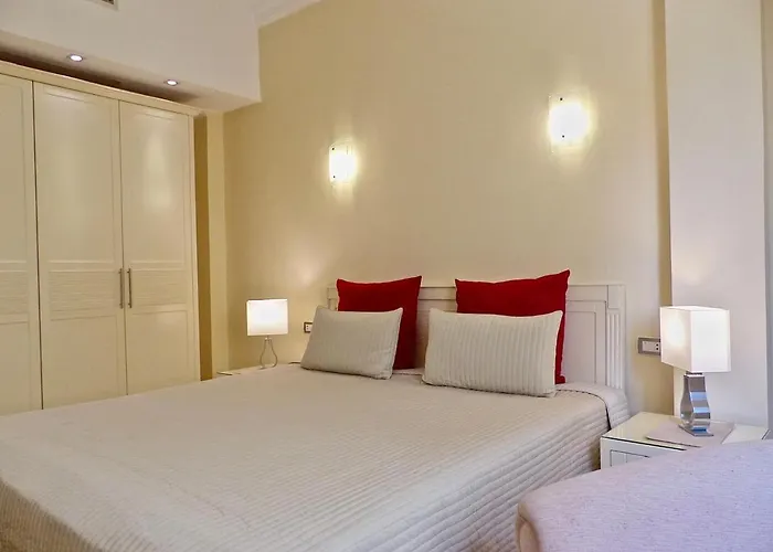 Apartment Peaks - Palm Piazza - & Pool Access