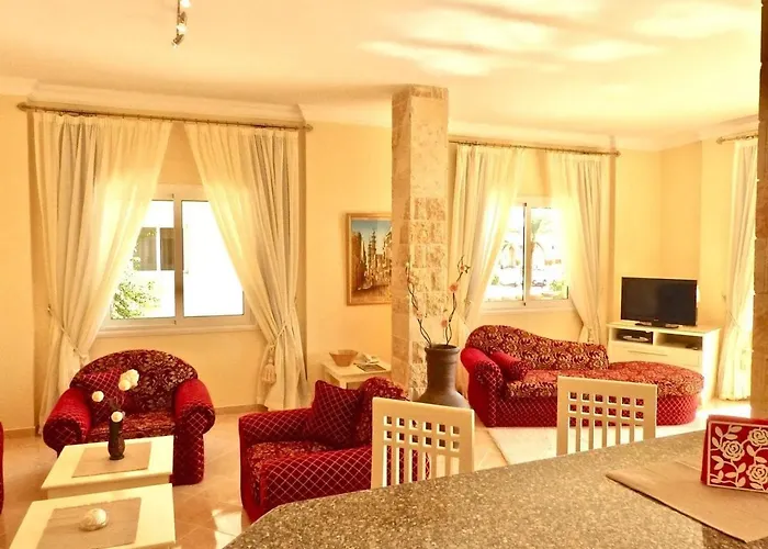 Peaks - Palm Piazza - & Pool Access شقة