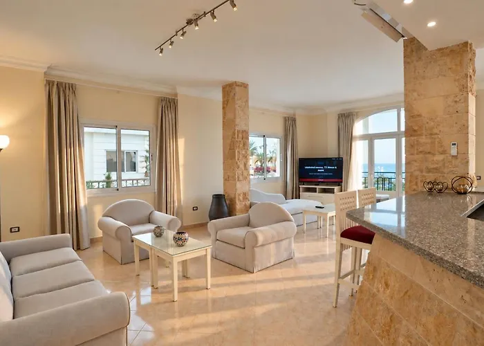 Daire Peaks - Palm Piazza - & Pool Access *