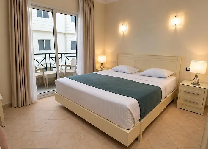 Daire Peaks - Palm Piazza - & Pool Access *